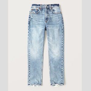 Abercrombie & Fitch Women's High Rise Acid Wash Mom Jeans NWT